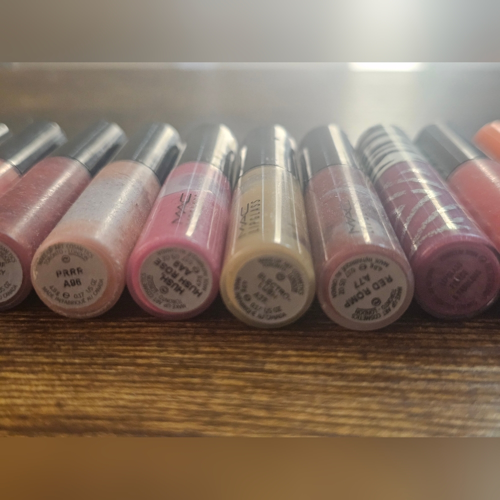MAC Lipglass Collection – Rare, LE, and Discontinued Shades – Bundle Discount - Picture 7 of 12